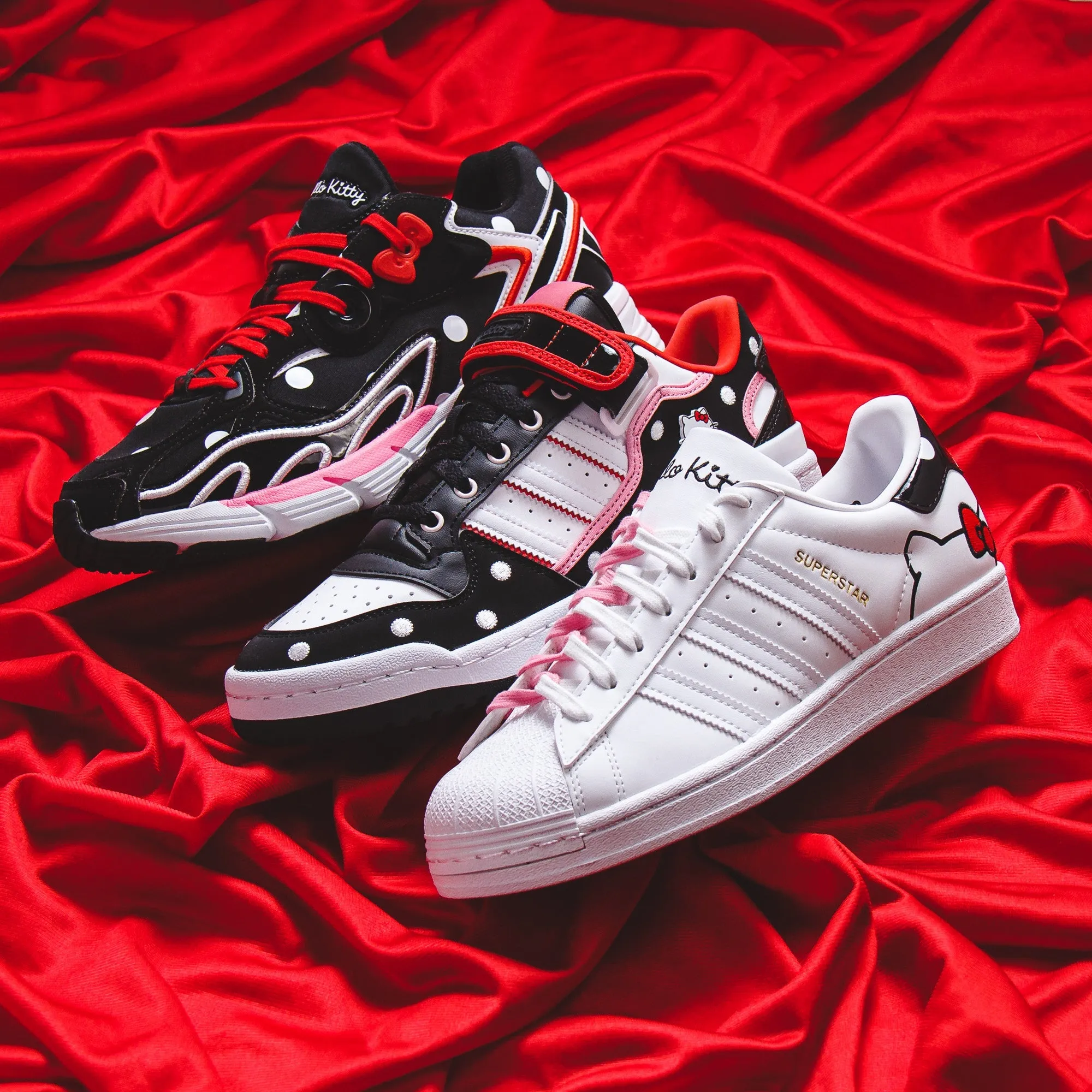 Adidas Originals Women Astir x Hello Kitty Black GW7166