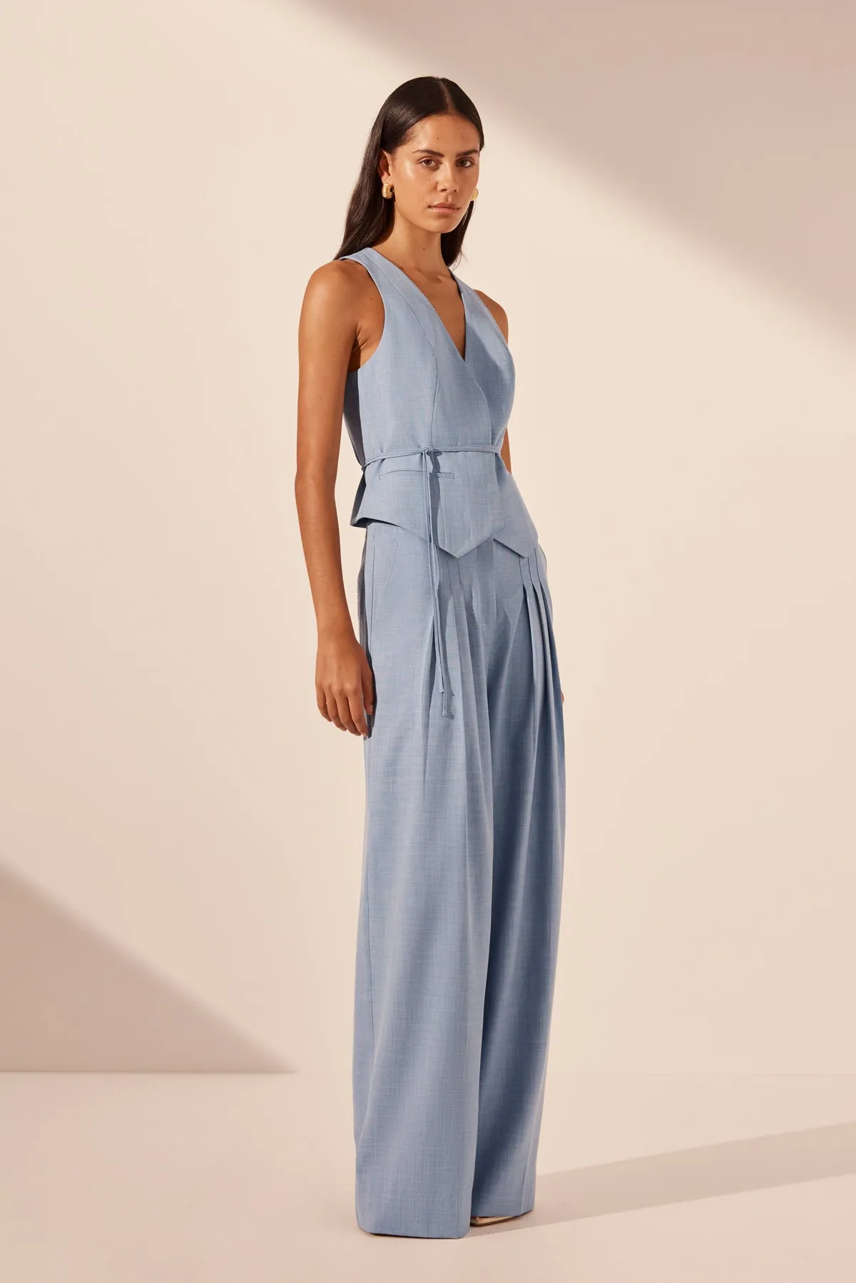 ASHER BELTED VEST - CHAMBRAY BLUE