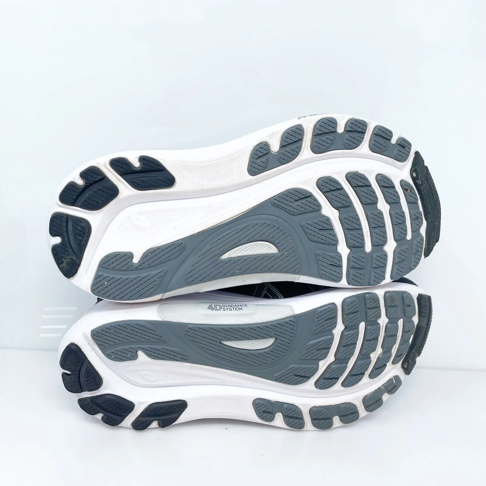 Asics Womens Gel Kayano 31 1012B671 Black Running Shoes Sneakers Size 7 W