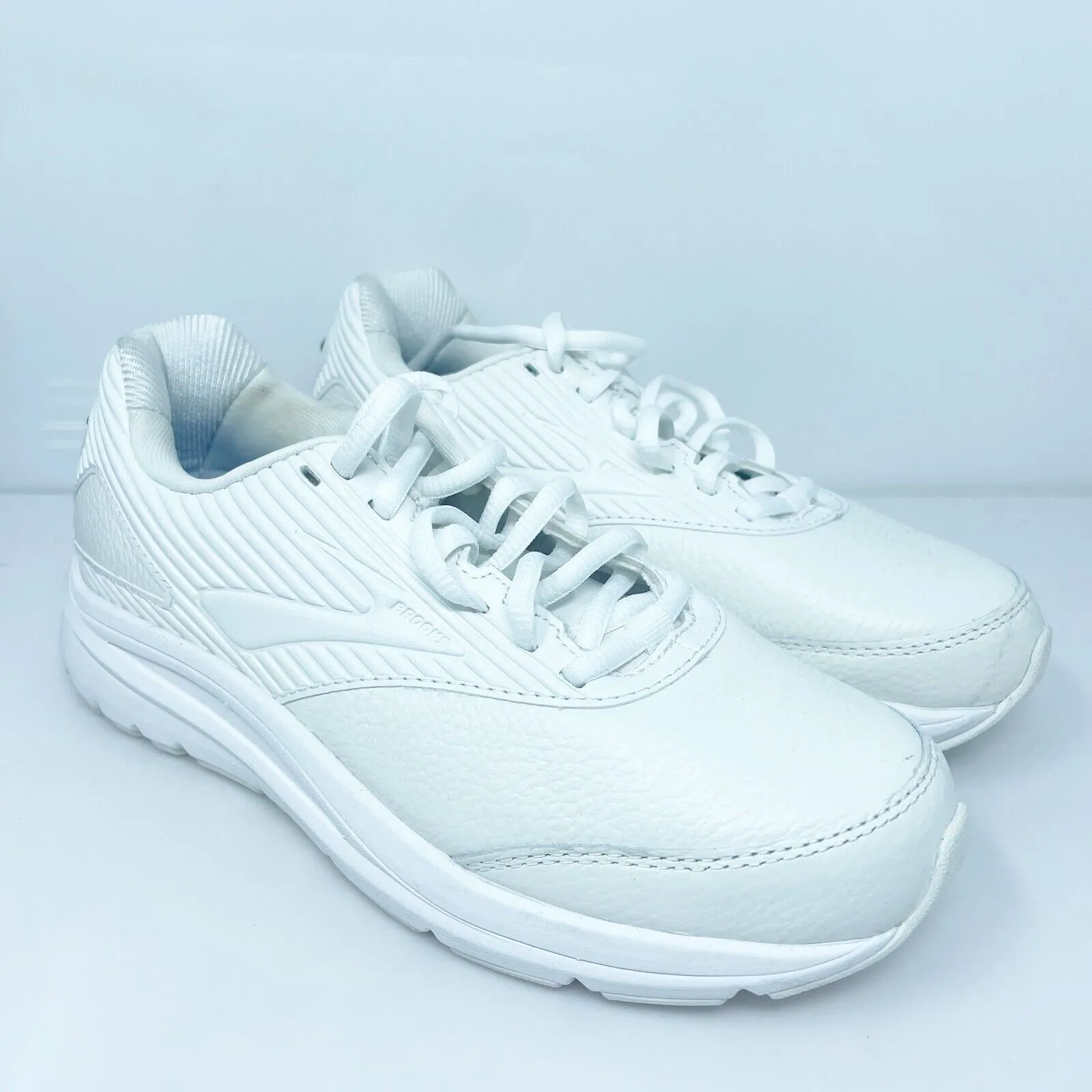 Brooks Womens Addiction Walker 2 1203071B142 White Running Shoes Sneakers Sz 7B