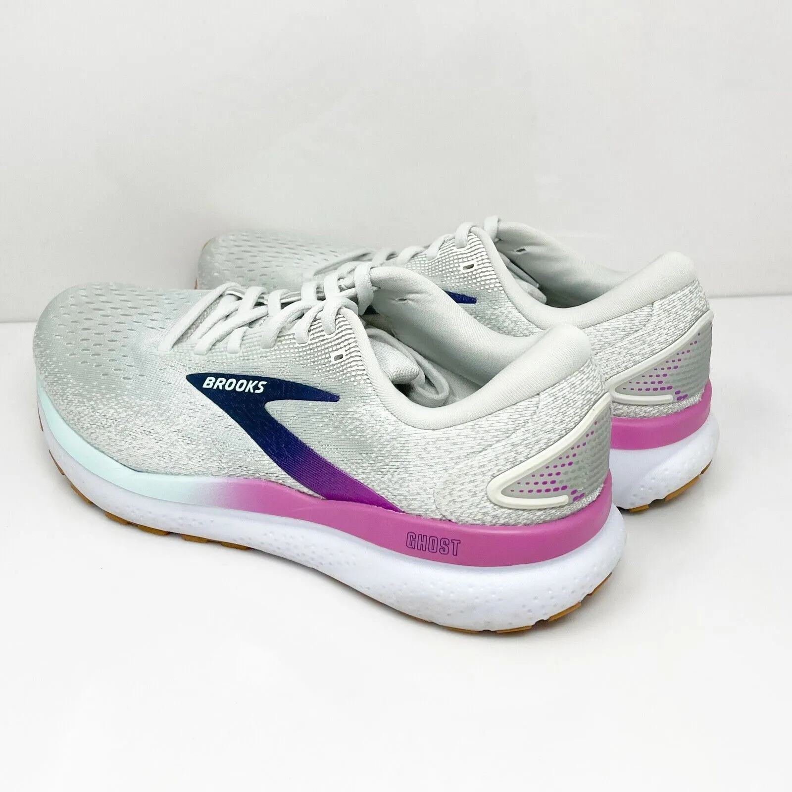 Brooks Womens Ghost 16 1204071D175 Gray Running Shoes Sneakers Size 8.5 D