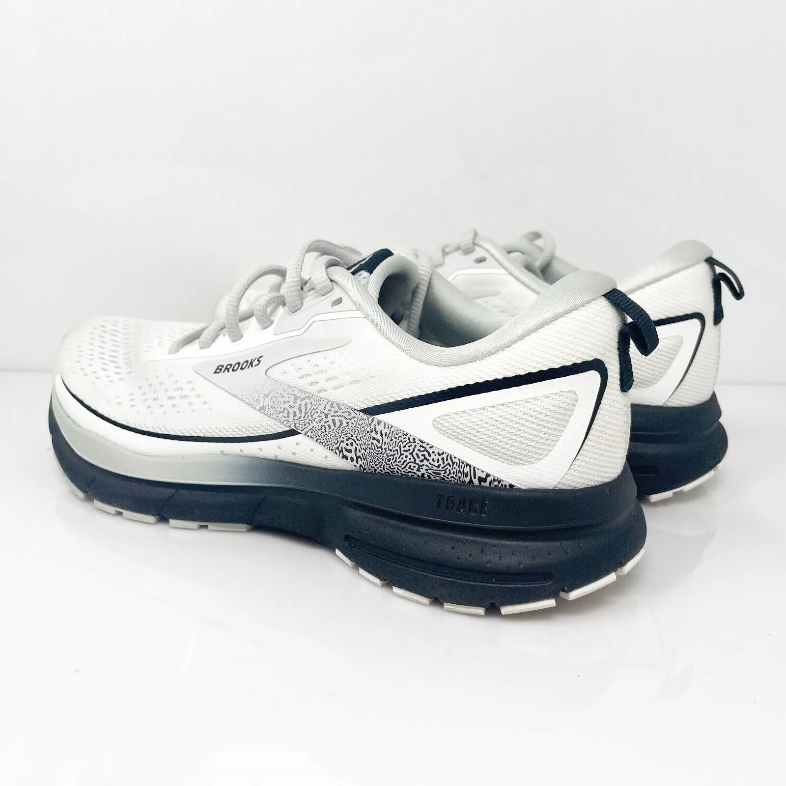 Brooks Womens Trace 3 1204011B191 White Running Shoes Sneakers Size 8 B