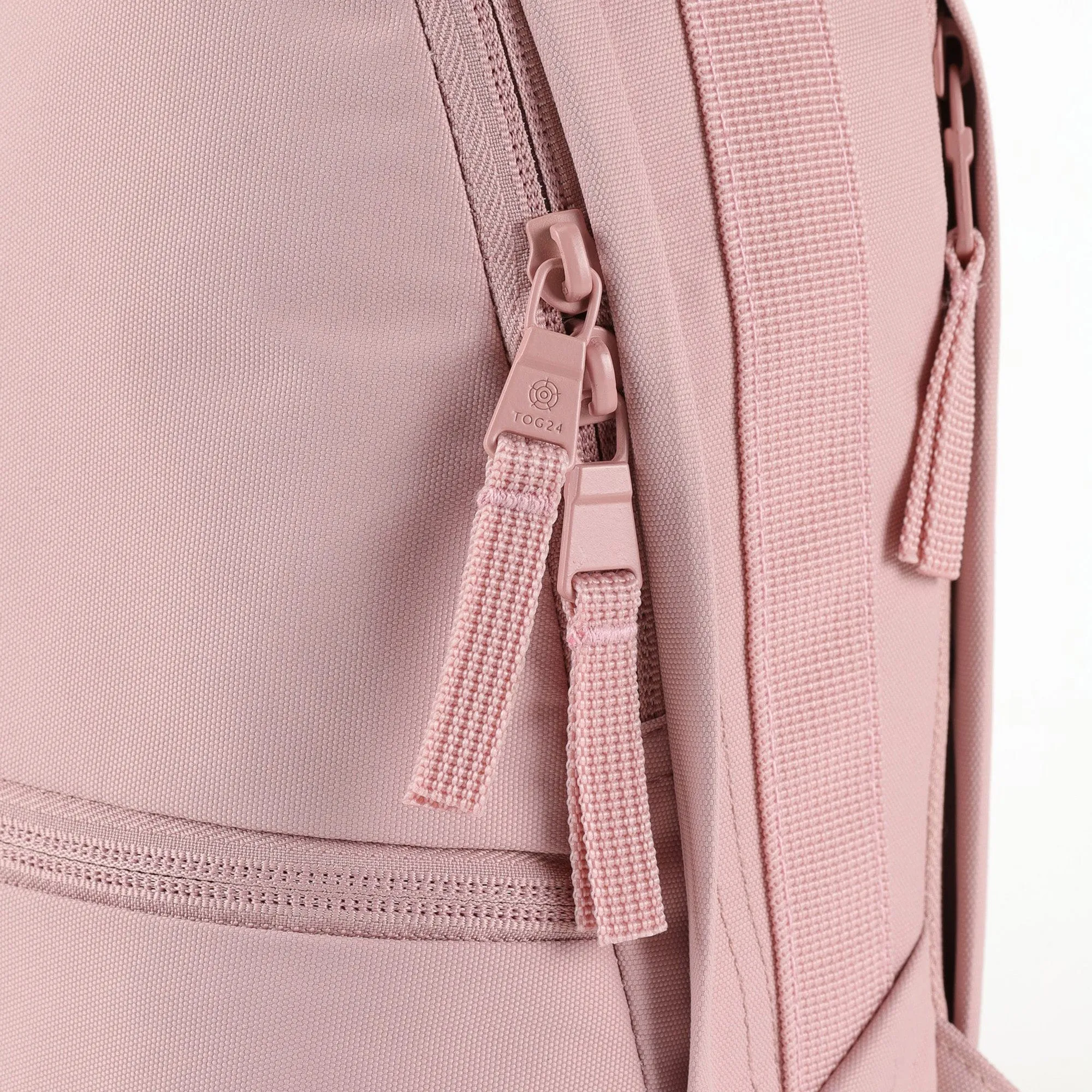 Exley Backpack - Faded Pink 8L