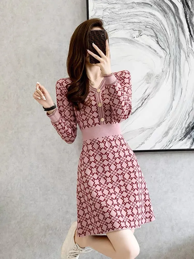French style waist slimming pink sweater skirt 2023 new autumn and winter women's small knitted dress (V5517)