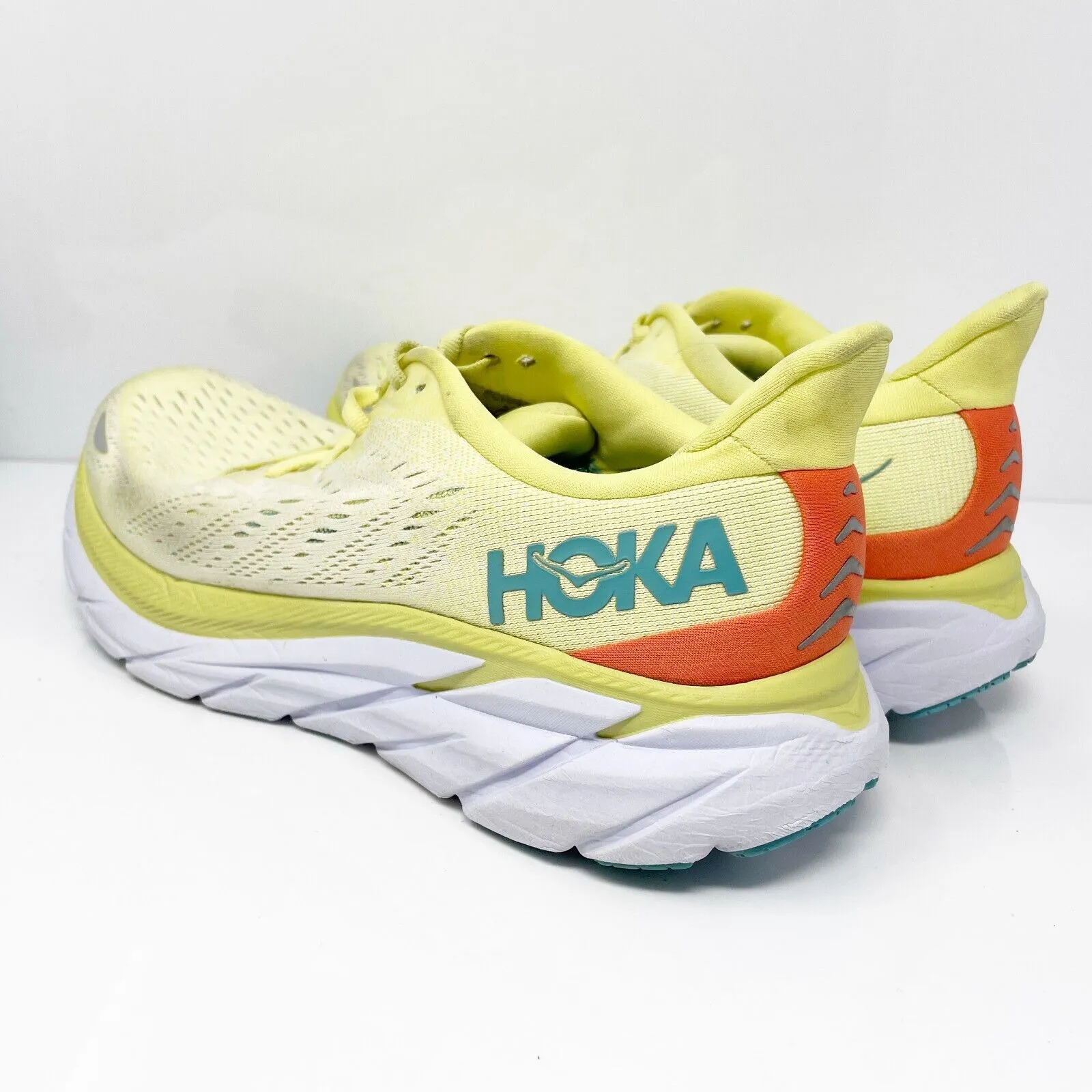 Hoka One One Womens Clifton 8 1119394 YPSC Yellow Running Shoes Sneakers 8.5 B