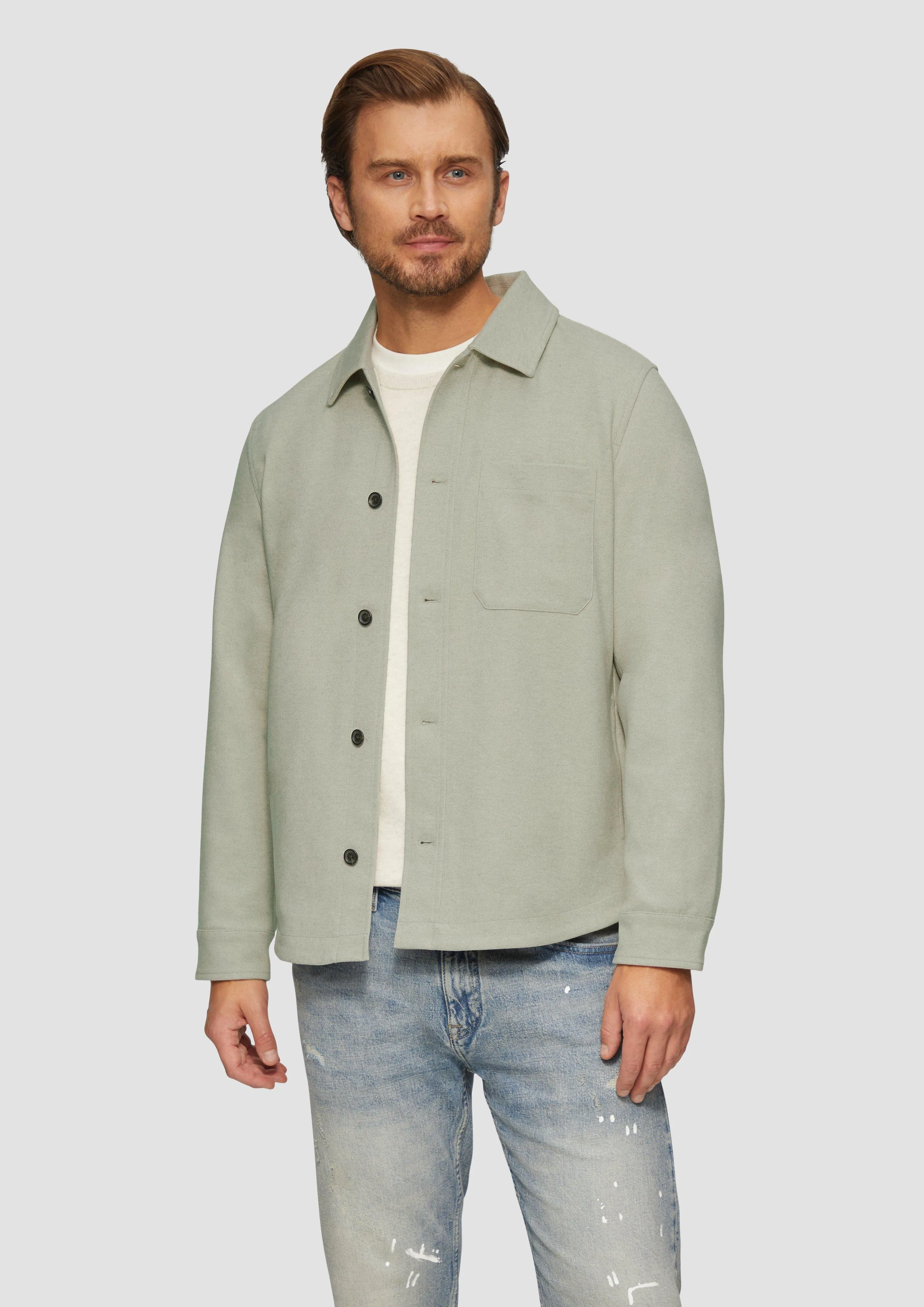 Lined shirt jacket in a wool look with slit pockets