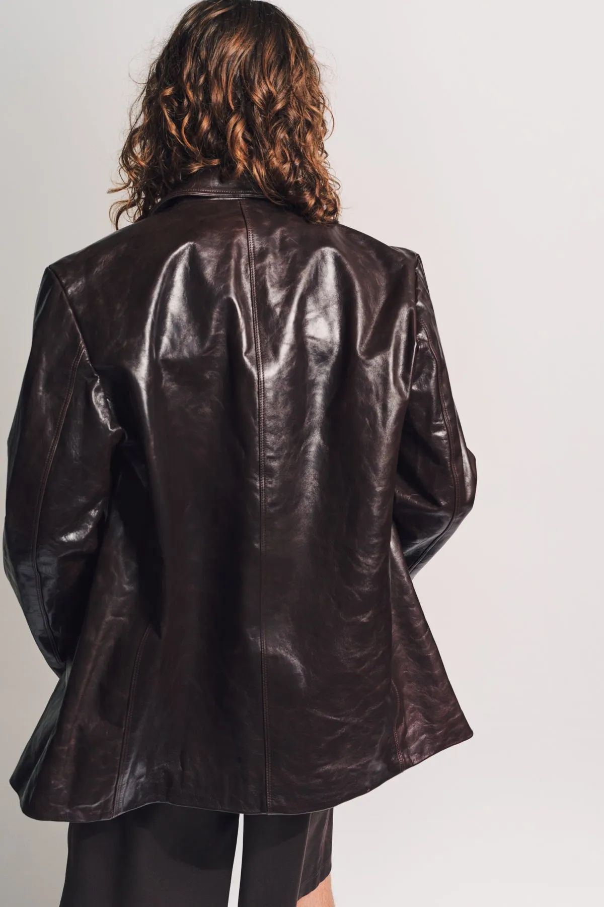 LOUIS GABRIEL NOUCHI | CLASSIC JACKET IN CRASHER SHAPE MEMORY LEATHER