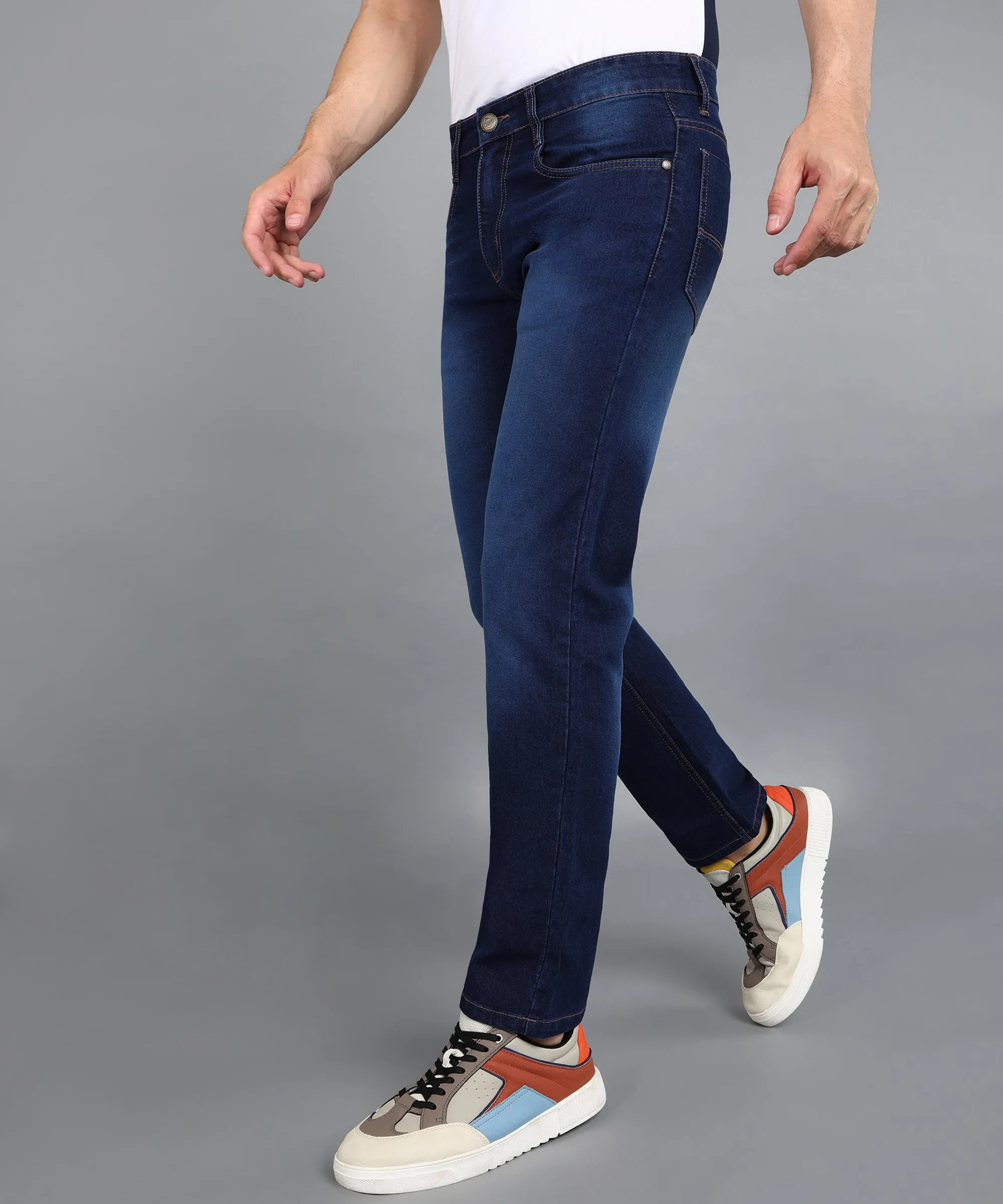 Men Dark Blue Regular Fit Washed Jeans Stretchable