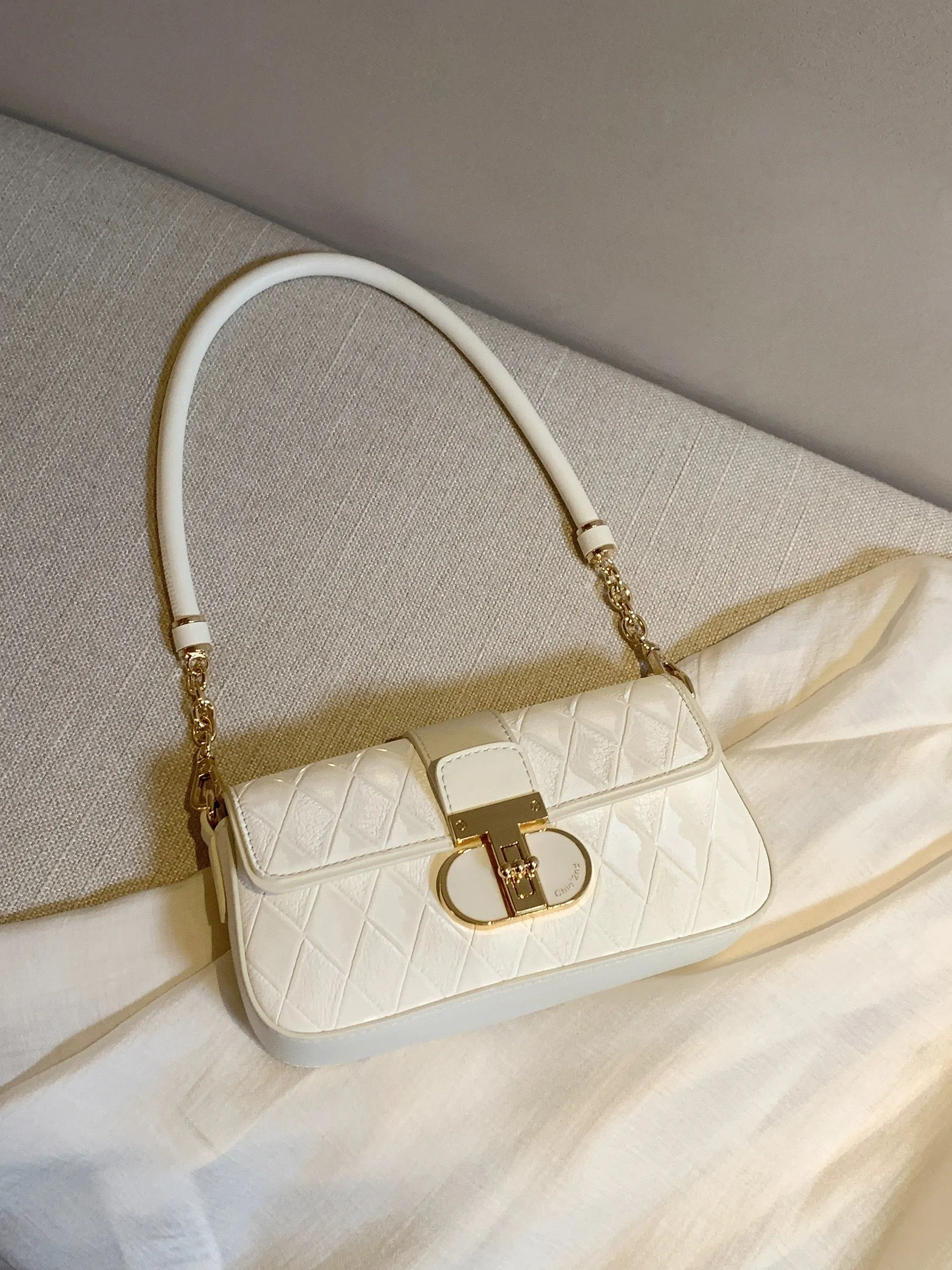 Nanfeng Chio2nd Light Summer Neon Small Square Bag 2024 New Spring Bag Women's Underarm Bag Single Shoulder Crossbody Bag