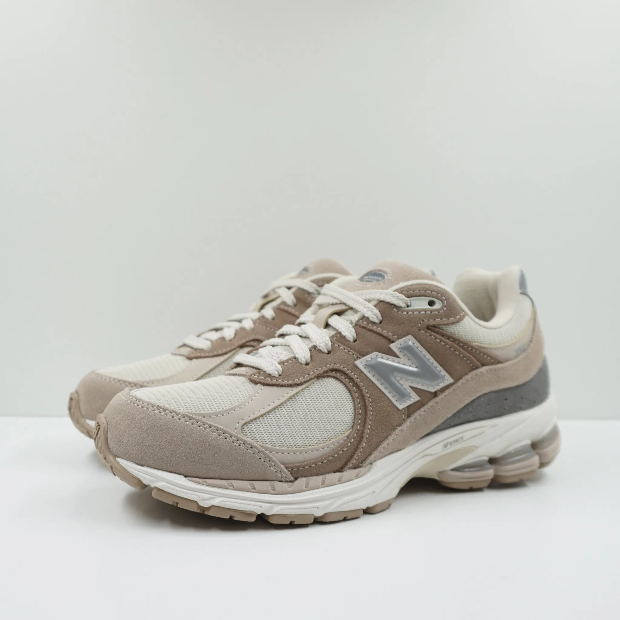New Balance 2002R Driftwood Sandstone