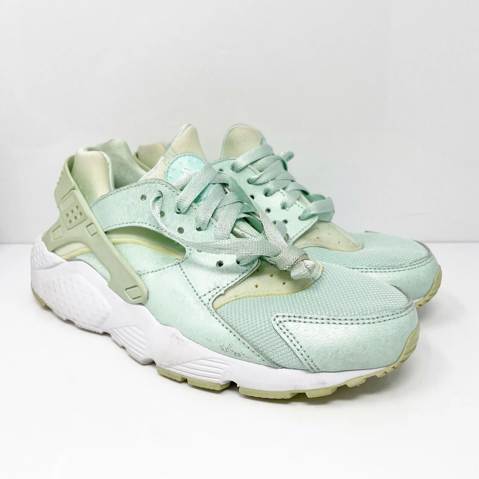 Nike Girls Air Huarache Run SE 904538-300 Green Running Shoes Sneakers Size 7Y