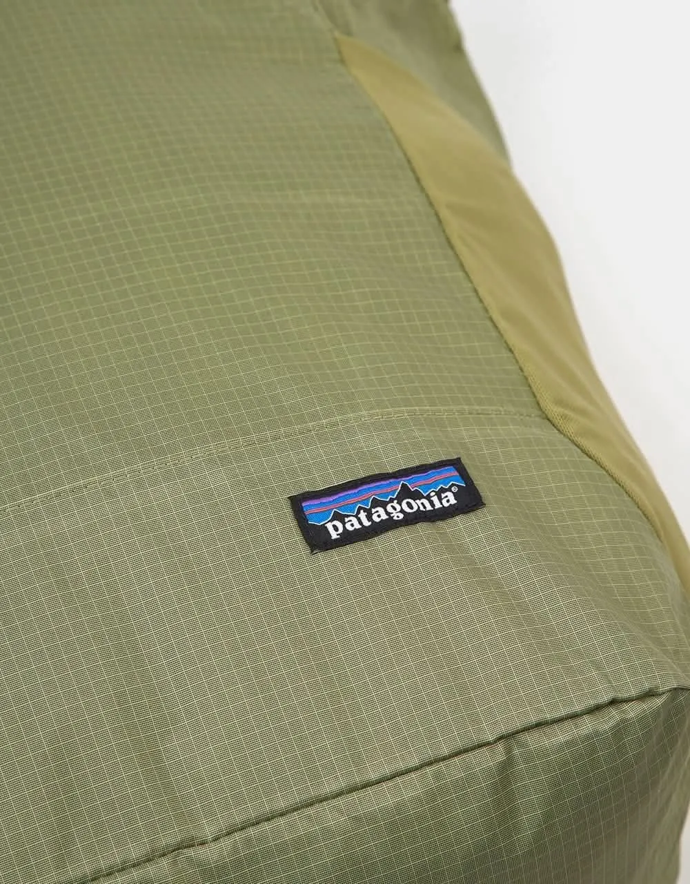 Patagonia Ultralight Black Hole Tote Pack - Buckhorn Green