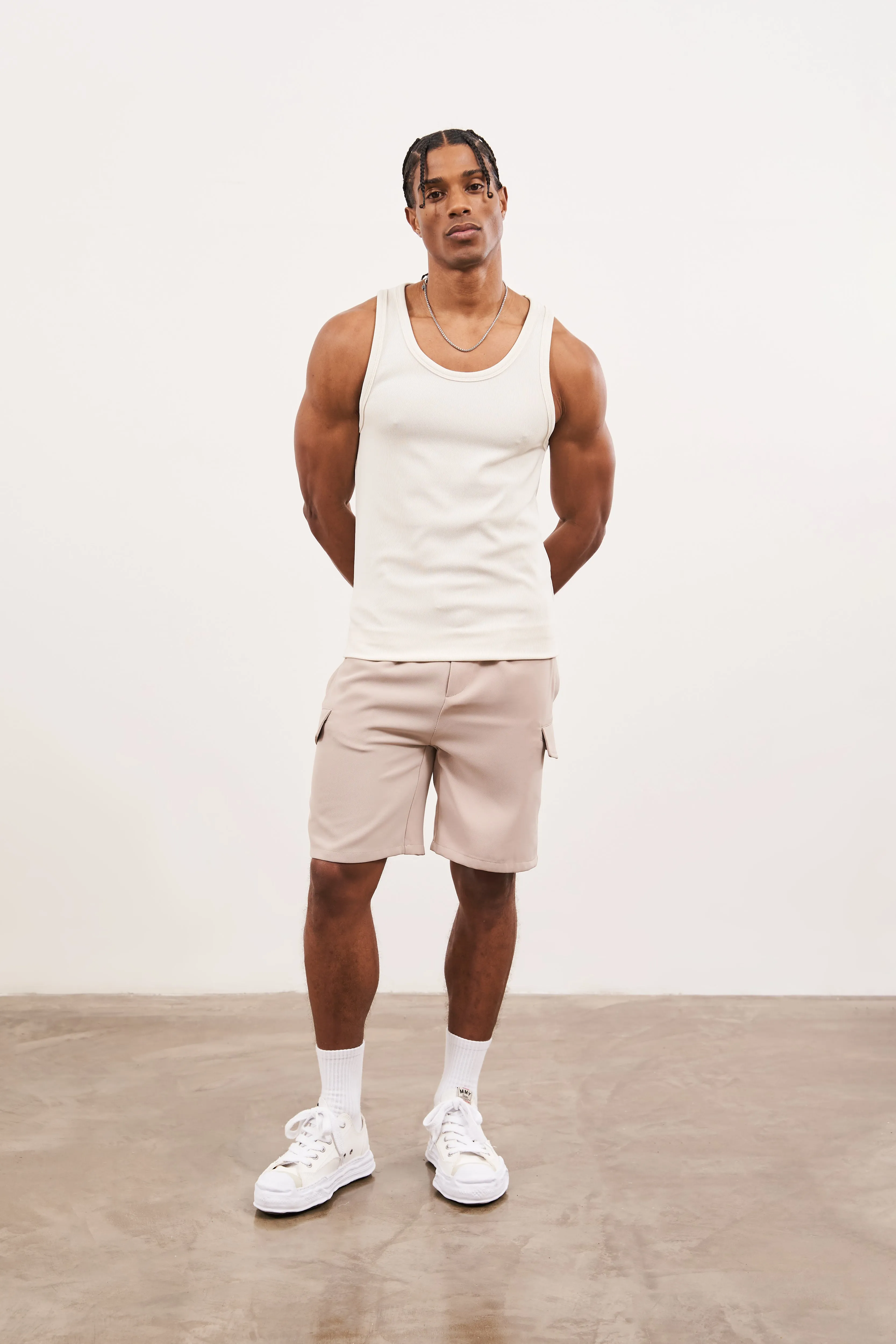 RIB TEXTURED VEST - OFF WHITE