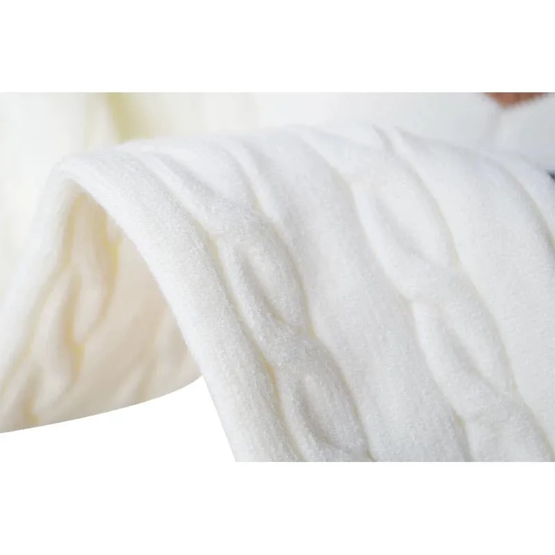 Soft and waxy milk white cable high-waisted pullover sweater for women autumn and winter new warm twist bottoming sweater outer 