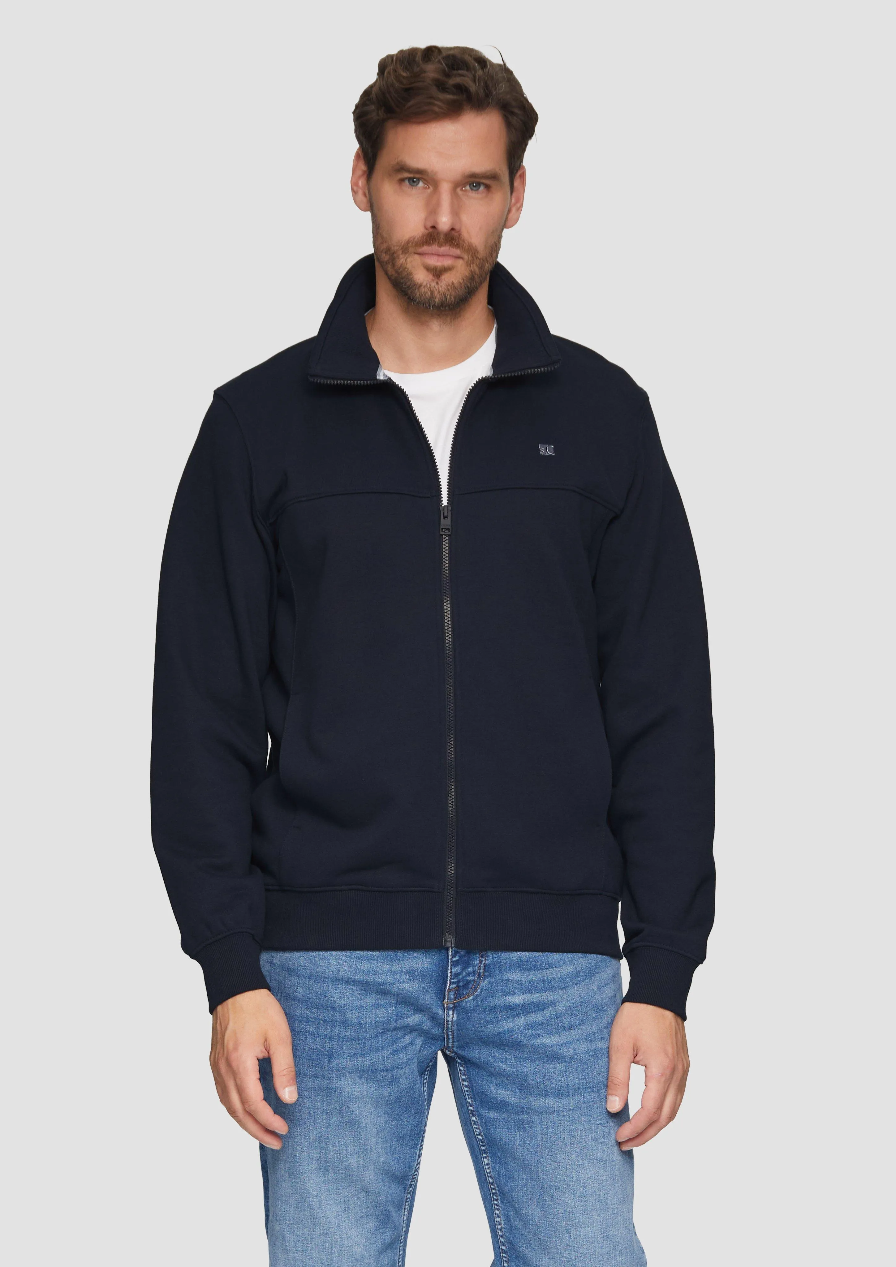 Sweatshirt jacket with a stand-up collar and logo detail