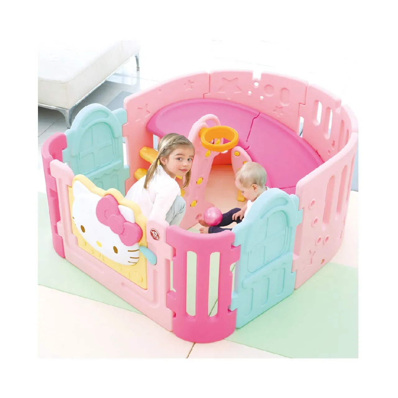 Yaya Hello Kitty Spiral Slide & Babyroom